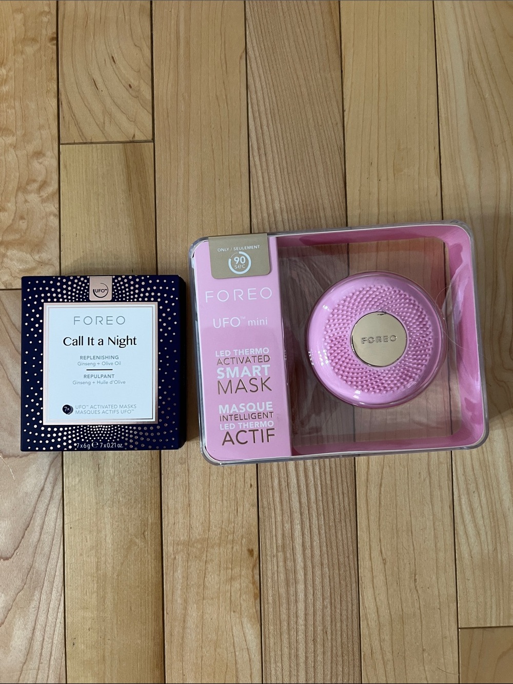 FOREO UFO Mini Smart Mask Device & Mask